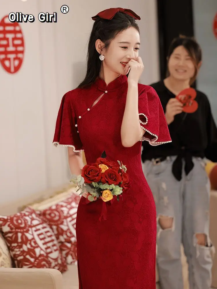 Abito rosso Cheongsam Toast per le spose Stile cinese Petite Abito da sposa di fascia alta Abbigliamento donna Versione migliorata qipao
