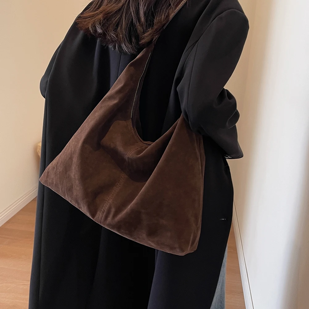 حقيبة يد نسائية من الجلد المدب - مراجعة Hobo Bag Slouchy وسعره