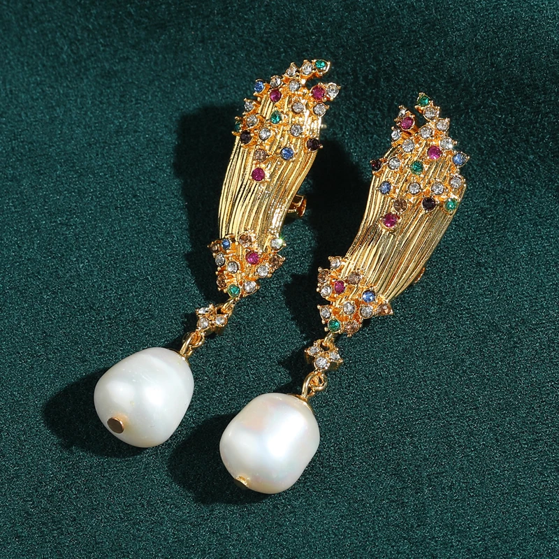 

Античные серьги с крыльями золотого цвета, жемчужные разноцветные бусины со стразами, дизайнерские большие кулоны, ювелирные изделия, аксессуары для невесты, 2021, девушка