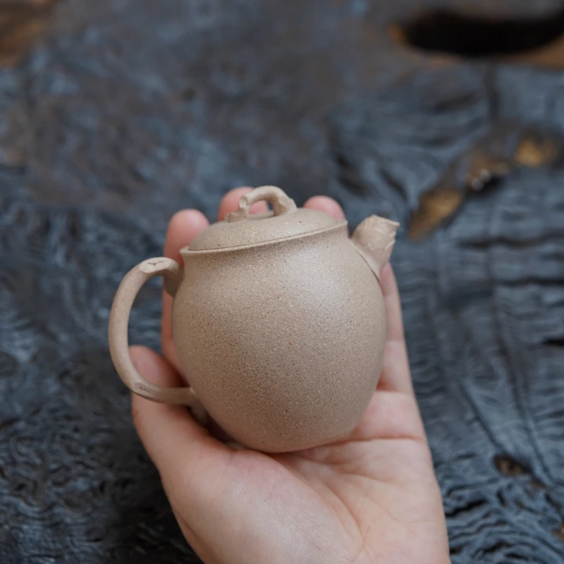 Zen Yuantang Yixing Handmade Yixing Clay Teapot Kung Fu Teapot Daimei Flushed Red Segment Mud 150cc