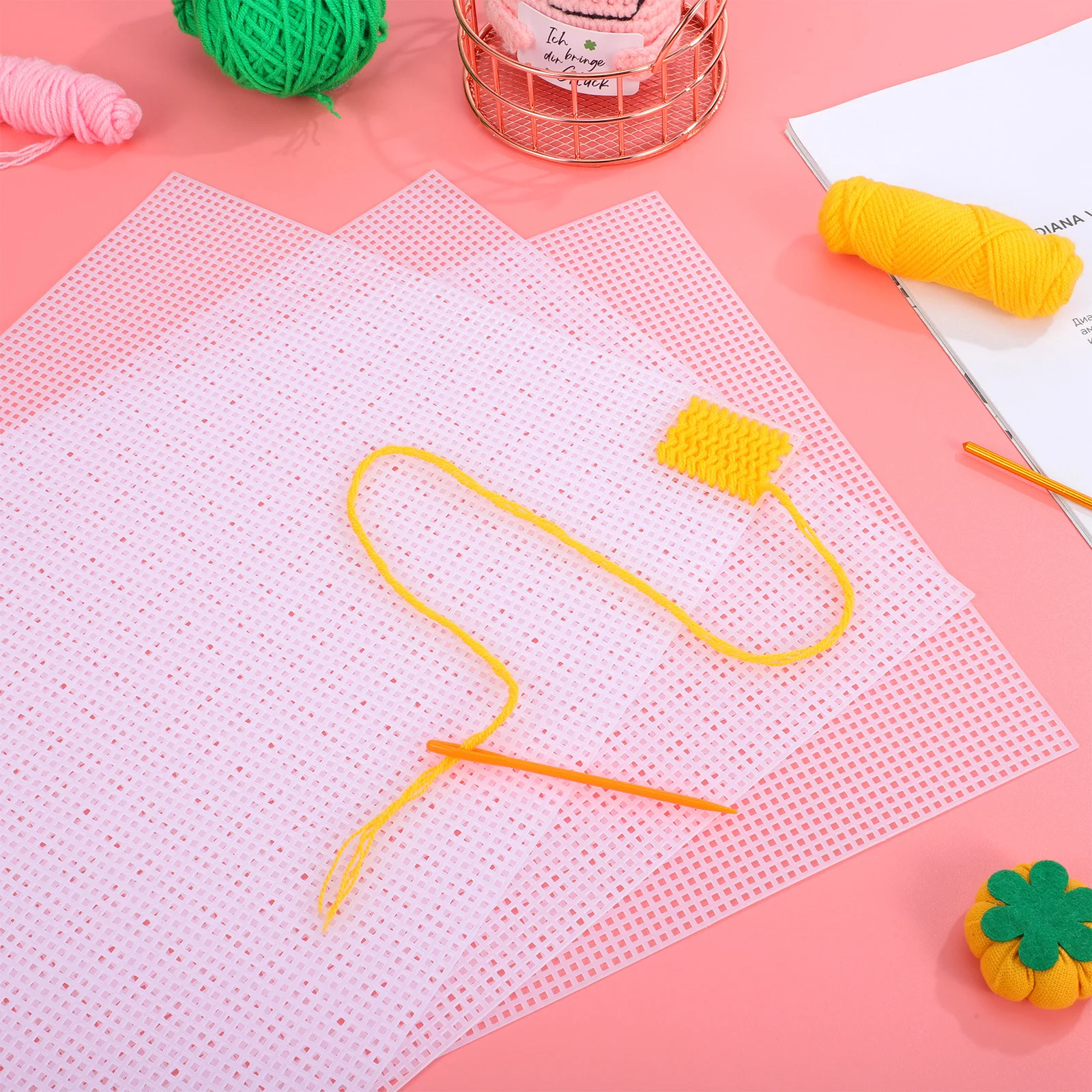 

3Pcs Cross Knitting Sheets Needle Quilting Sheets Easy Weaving Durable Plastic Mesh for Tote Bags Embroidery Mesh Sheet