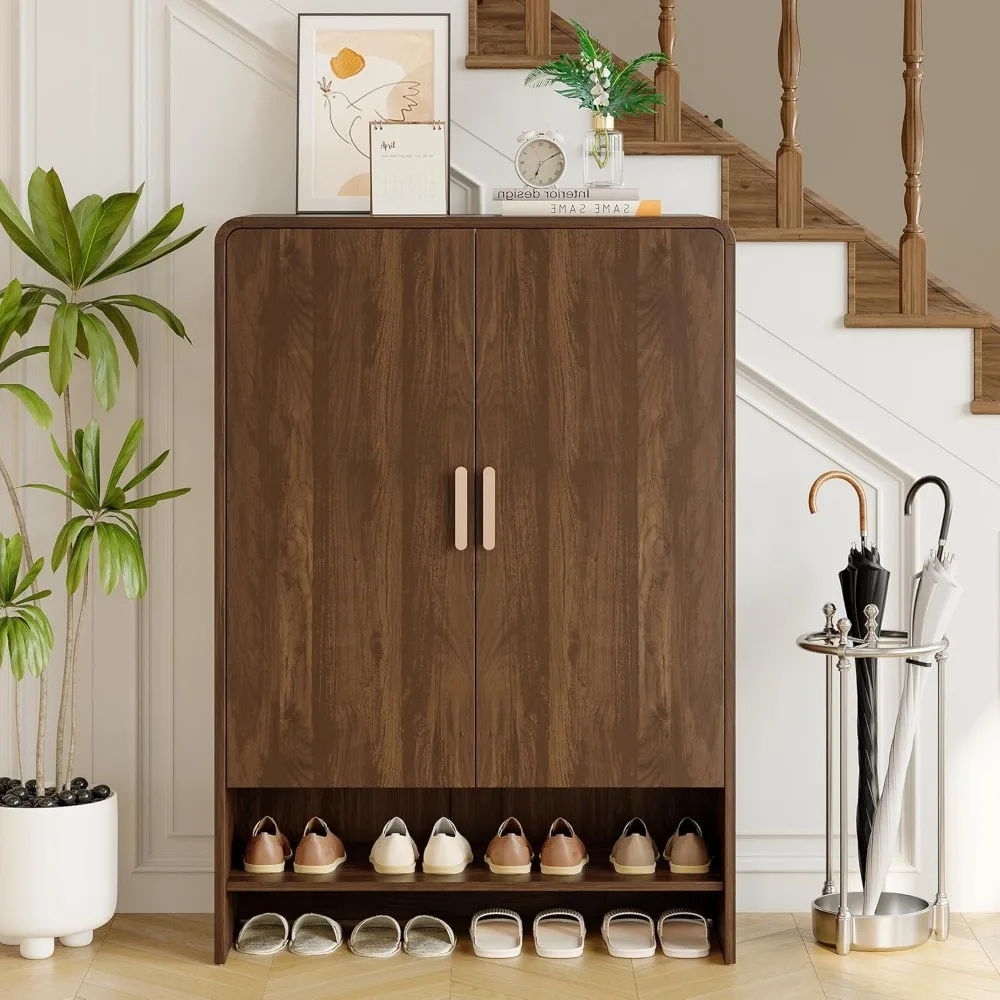 خزانة تخزين الأحذية الكبيرة ذات 6 طبقات على طراز المزرعة مع أبواب للمدخل - منظم رف الأحذية الخشبي الحديث