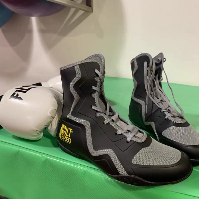 Botas de lucha profesional para hombres y mujeres, zapatos de boxeo negros y Beige, calzado de entrenamiento de gimnasia de marca de lujo Unisex, deporte de competición