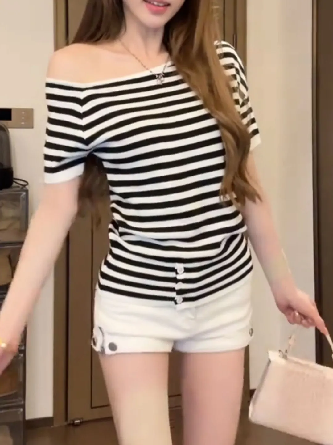 Light Blue Striped Short Sleeve Knitted Top Women's Summer Design Slim Fit Short Length Korean Style Commute Wind Fashionable