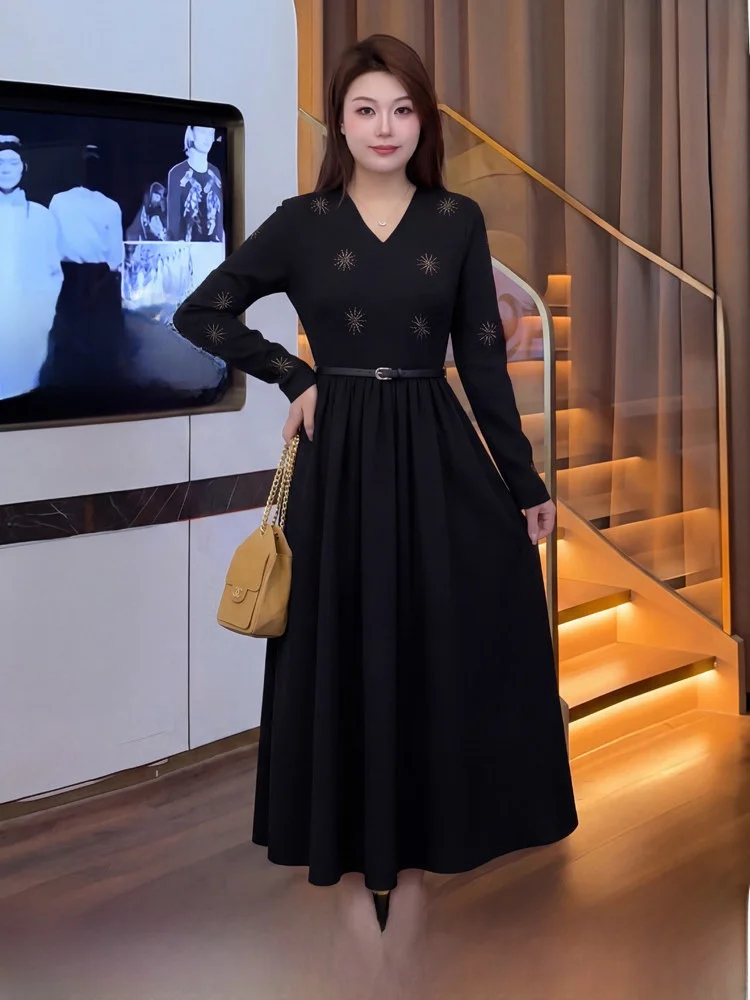 

Sunflower Large Size Long Sleeve V-Neck Dress Elegant Long Dress Spring New Women's plus Size Commute Style High Waist Diamon...