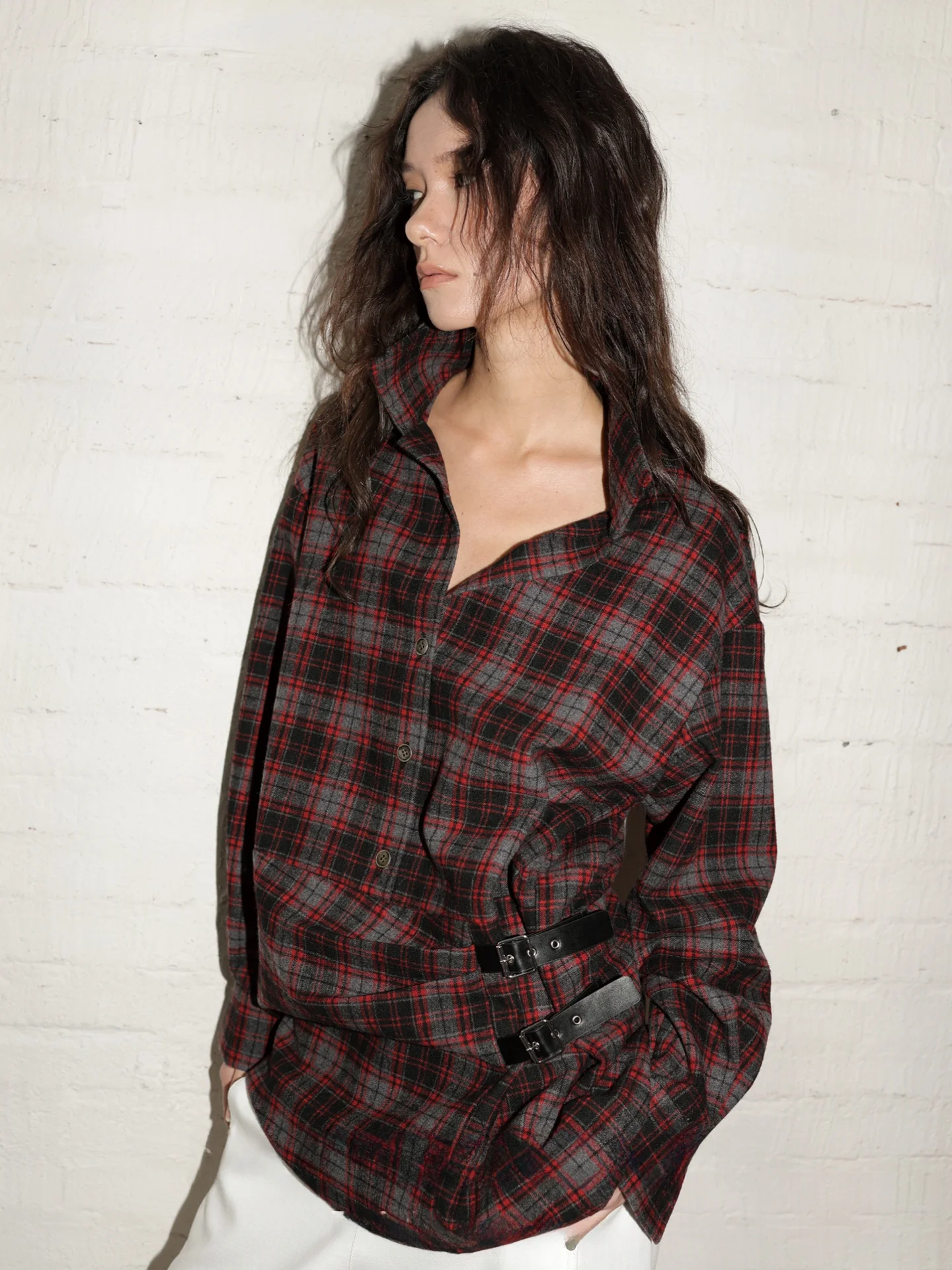 

Женская повседневная рубашка из шерстяной смеси в клетку с длинными рукавами, свободного кроя, средней длины, на пуговицах, с деталью для подчеркивания талии