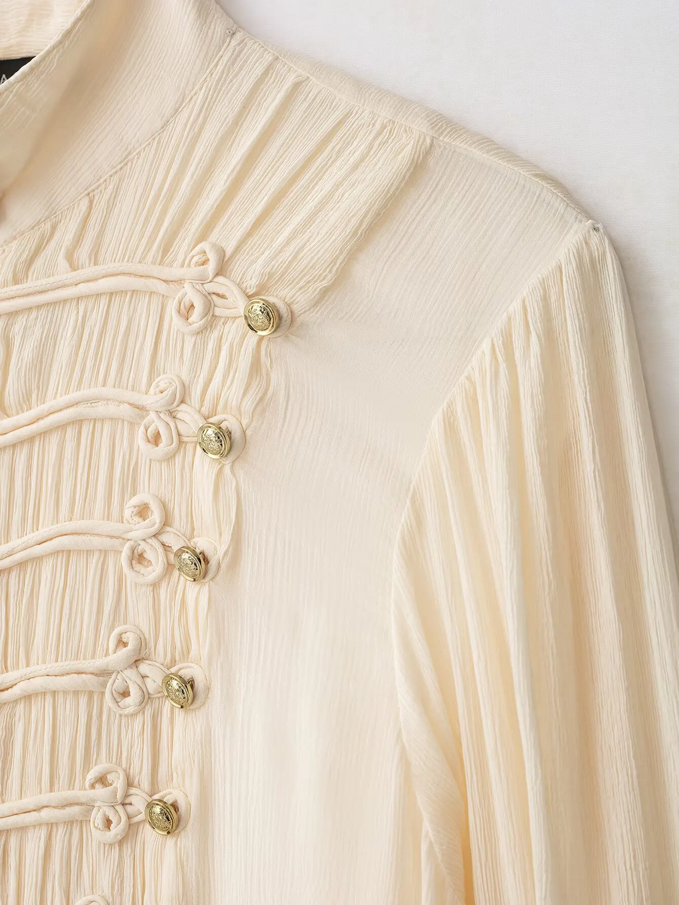 TFMLN 2026 Damen Bluse mit ausgestellten Ärmeln, schmal geschnitten, hoher Kragen, Knopfleiste, elegantes Napoleon-Hemd, schickes, transparentes, unifarbenes Oberteil für den Urlaub. – Detail 7