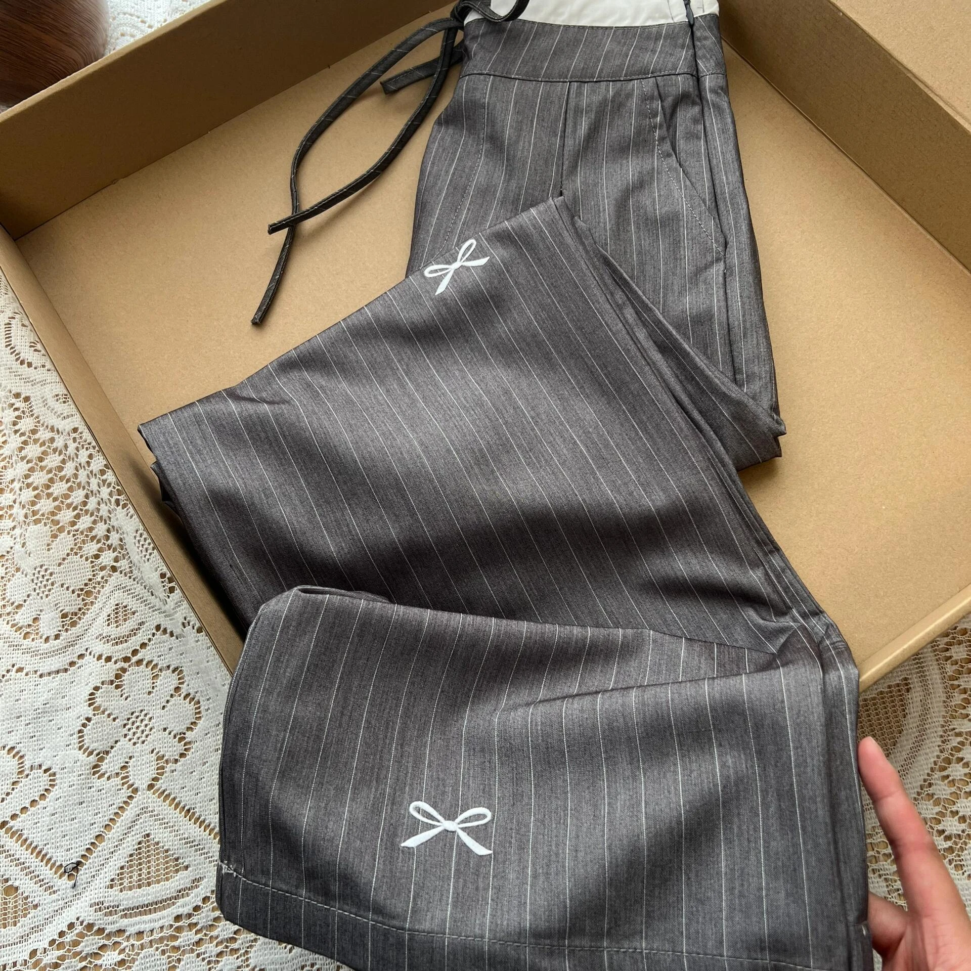 

Брюки в корейском стиле с вышивкой и узелковым дизайном, в полоску, с высокой талией, прямые, для делового повседневного образа, длинные