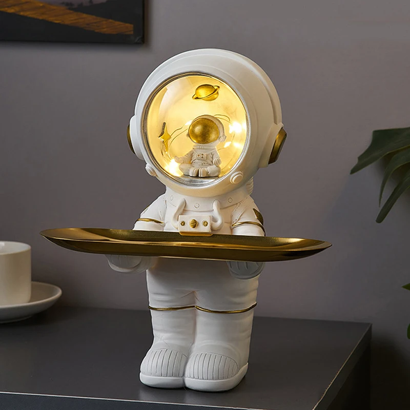 Creative Astronaut Statue Storage Tray Nordic Home Decor Desk Storage Astronaut Figurine Living Room Table Decor Key Storage