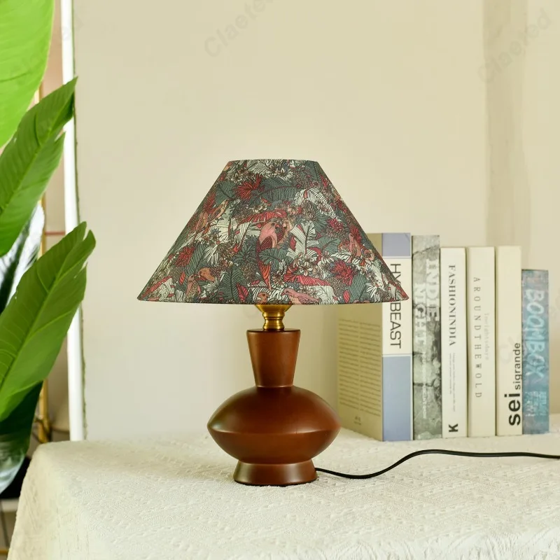Creative New LED Printing Lampshade Retro Table Lamp Living Room Study Bedroom Bedside Decorative Atmosphere Lighting
