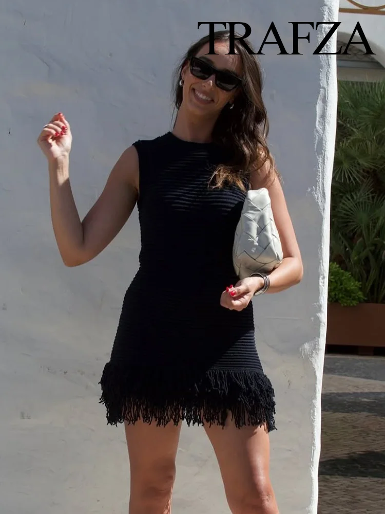 

TRAFZA Summer Female Elegant Texture Fringed Decorate Solid Fashion Short Dress Women Sexy Sleeveless O-Neck Knitted Mini Dress