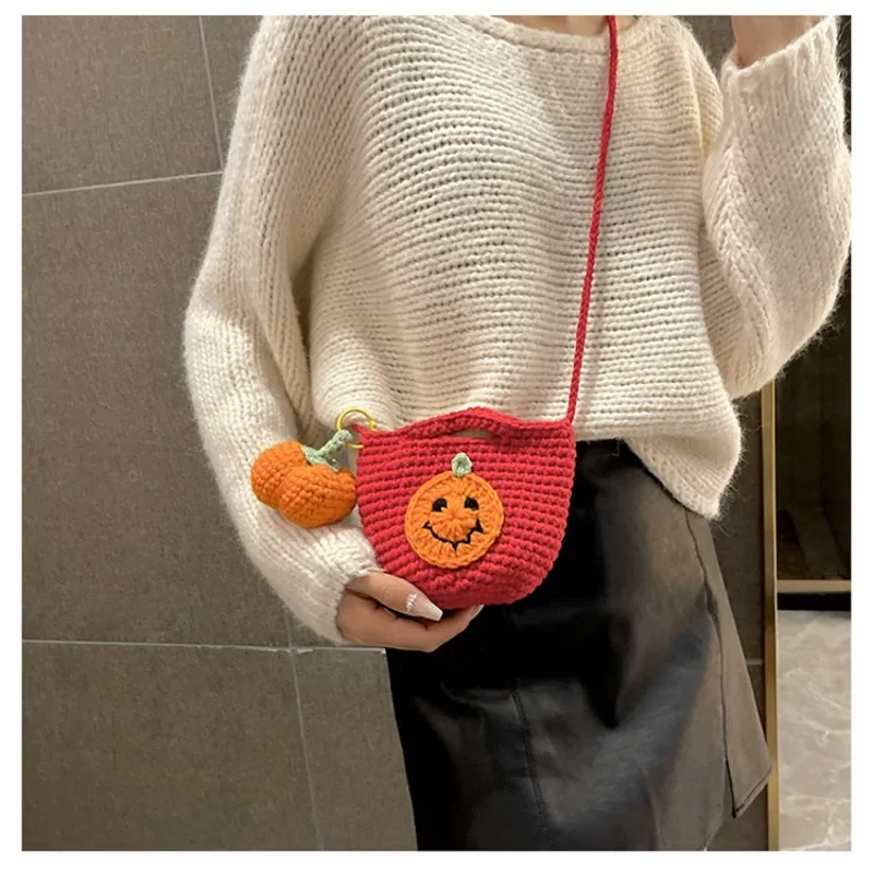 1pc Handmade Messenger Bagpack Halloween Pumpkin Wool Knitted Exposure Bag 2024 New Women's Cute  Mini Bucket Bag Without Lining