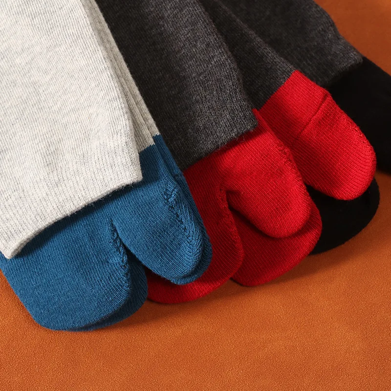 5 Pairs Autumn Winter Tabi Two Toe Socks Japanese Style Solid Mid-tube Geta Sock Men Solid Black White 2 Finger Clogs Socks