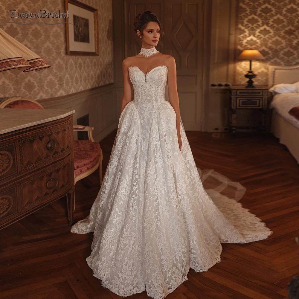 

Милое кружевное свадебное платье трапециевидной формы с кружевным ожерельем и длинными тюлевыми лентами, очаровательные свадебные платья DW1041