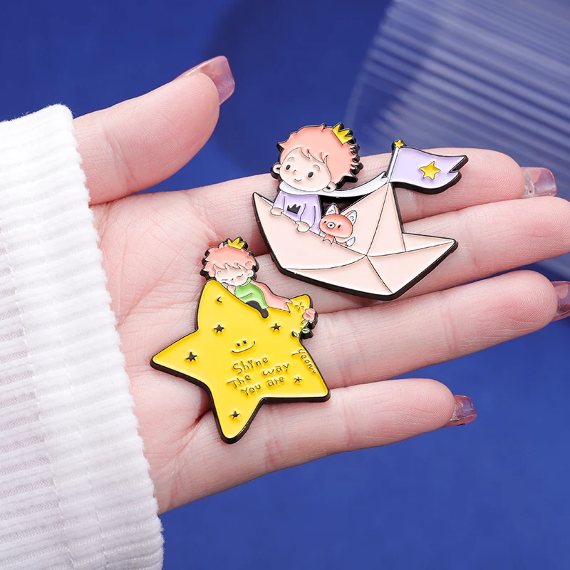 Creative Boy Fox Enamel Pins Cartoon Moon Star Rose Whale Brooches Lapel Badges Backpack Jewelry for Gift Wholesale