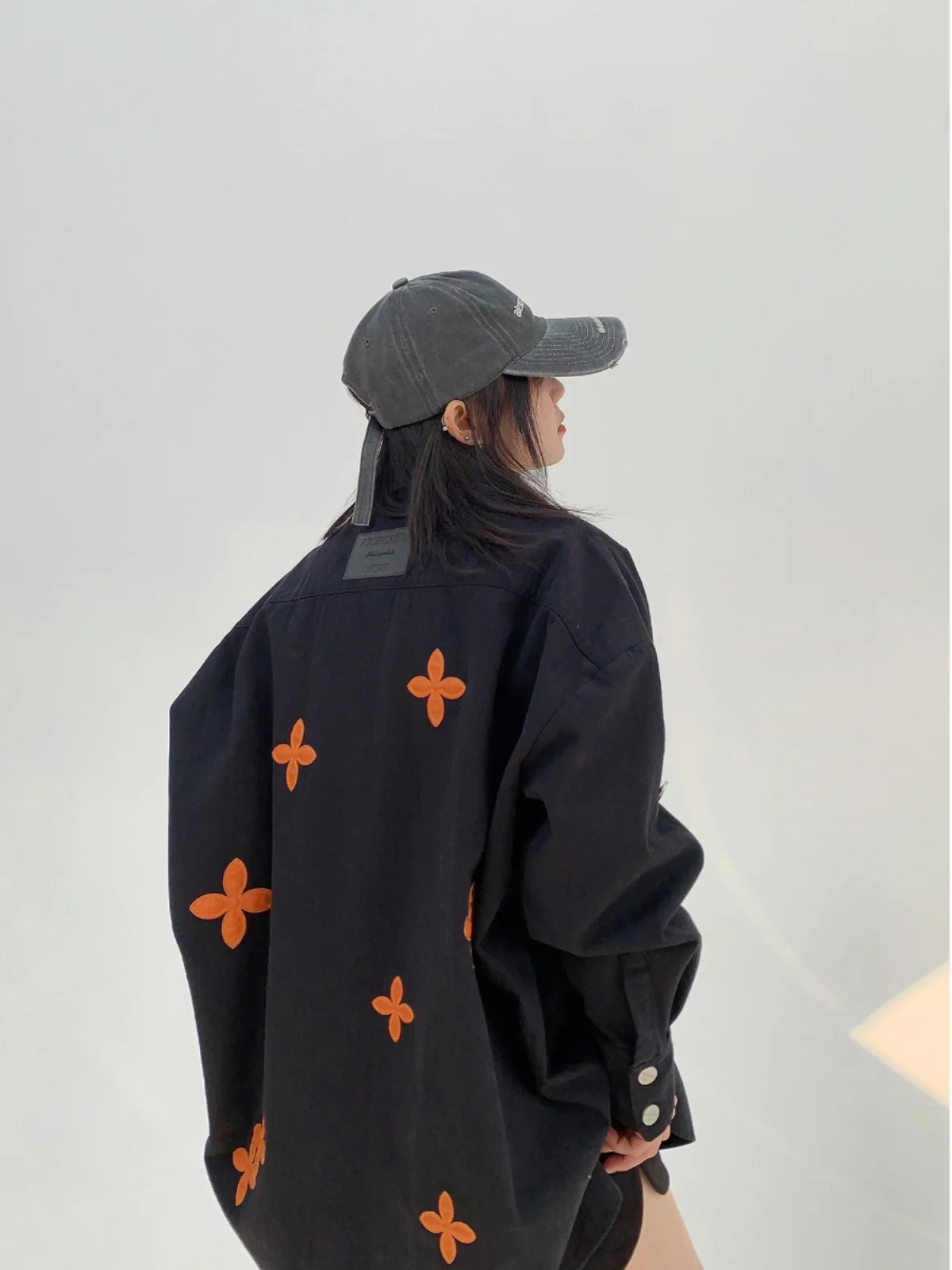 

Oisis Chic Американская утепленная куртка-рубашка с вышивкой и пэчворком, свободного кроя, для женщин и пар, в стиле ретро, из хлопка