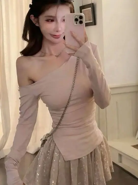 

Korean Sweet Spicy Style Shoulder Baring Top And Skirt Two Piece Set for Women Trendy Fashion Autumn Winter Spring Colle...