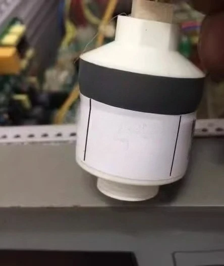 

Германия сенсорный аккумулятор I-01 новый оригинальный импортный спот с билетом