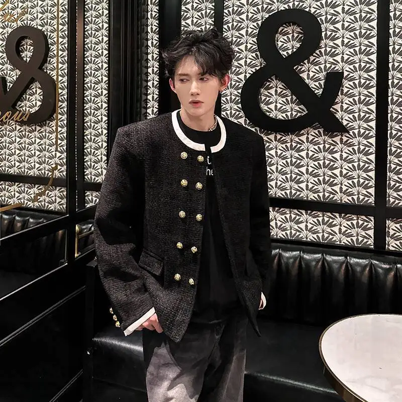 WTHT Trendy Men's Striped Contrast Color Coats Fashion 2025 Autumn Round Collar Double Breasted Jackets Male 2025 Autumn 2A2202