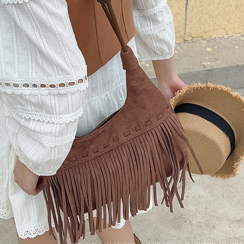 Shoulder Bag Vintage Woman Bags High-Capacity Western Cowboy Tassel Crossbody Bags Brown Bohemia Fashion High Quality Versatile