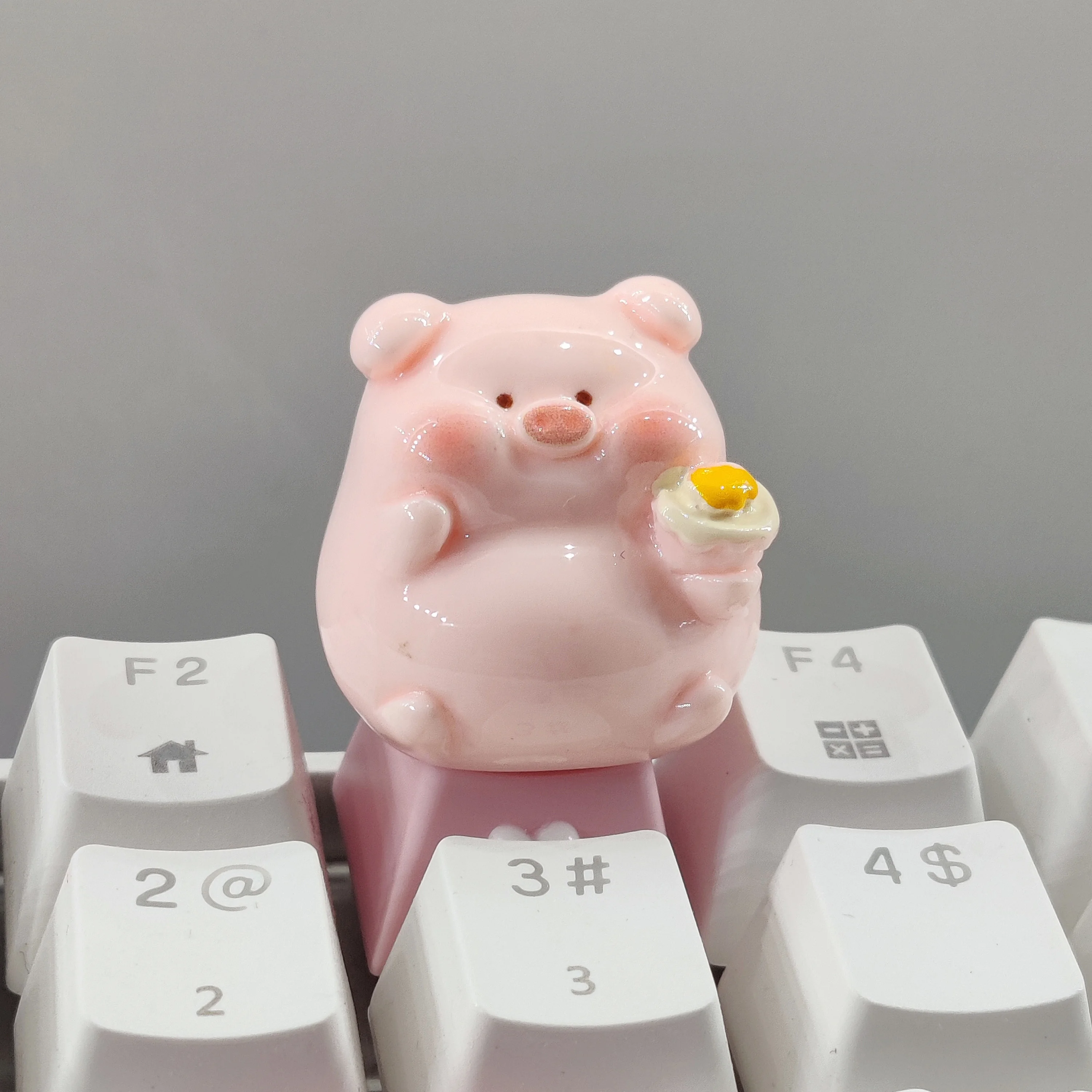 Handmade Creative Cute Pink Cartoon Pig Personalized Keycaps Single R4 Cross Axis Mechanical Keyboard Added  Key Caps