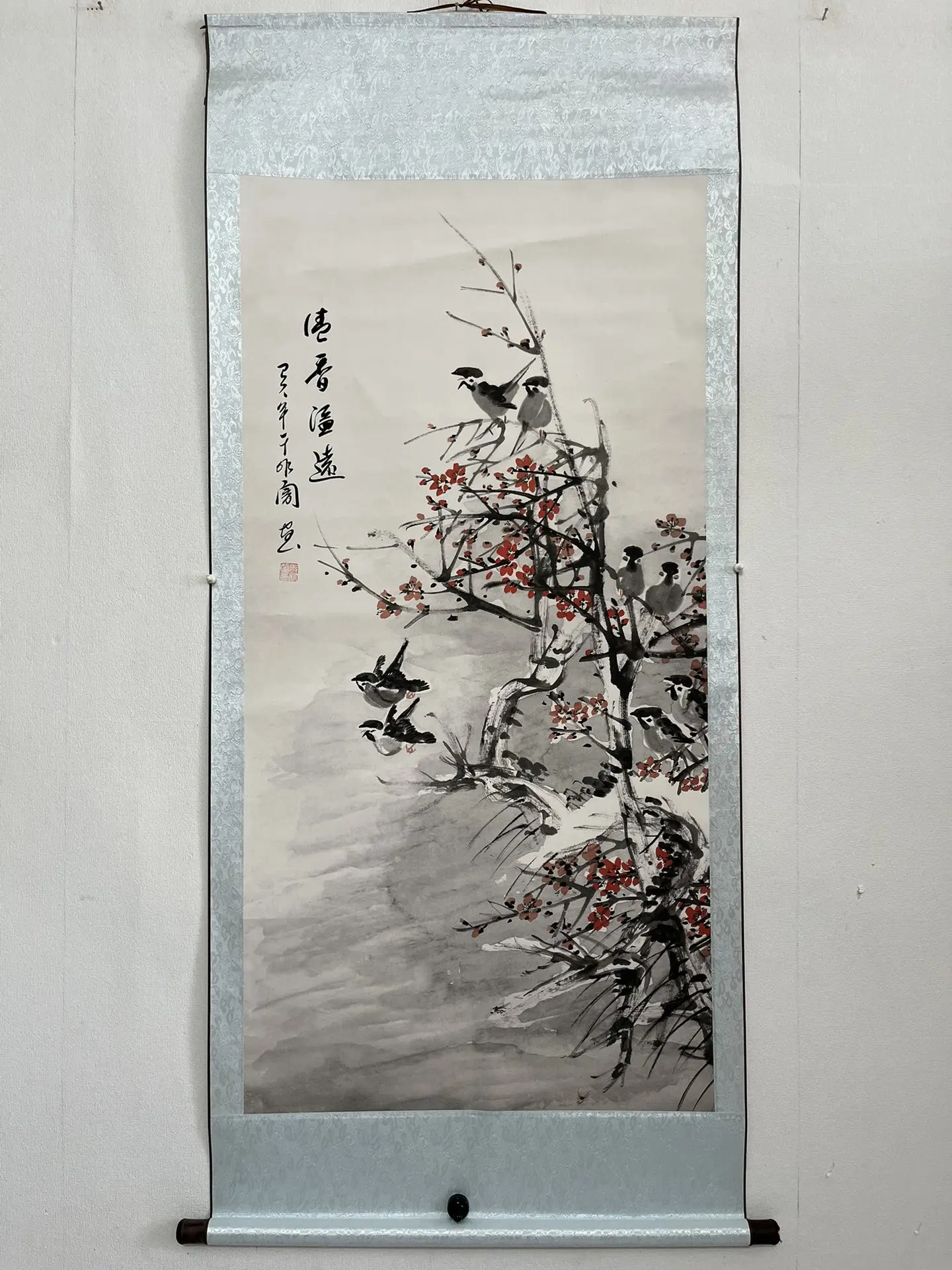 هناك مخزون من مجموعات الخط والرسم. يقدم العنصر "148 العطرية والبعيدة المدى" صفقات أفضل لـ س كبير #1