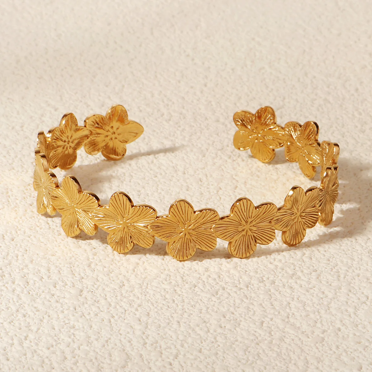 Miallo Vintage Flower Bangles For Women Gold Color Stainless Steel Bracelets Brand Femme Jewelry Daily Accessories As Gifts image 3