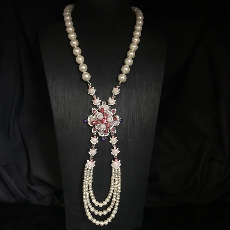 Vintage Zircon Jewelry Set for Women 2026 European And American High-End Light Luxury Earrings And Necklace Combo