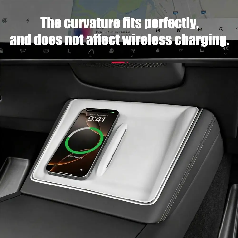 Für Tesla Model Y YL Juniper 2026 Kabelloses Lade-Silikonpad Mittelkonsolen-Ladematte Rutschfeste Innenraum-Accessoires – Detail 11