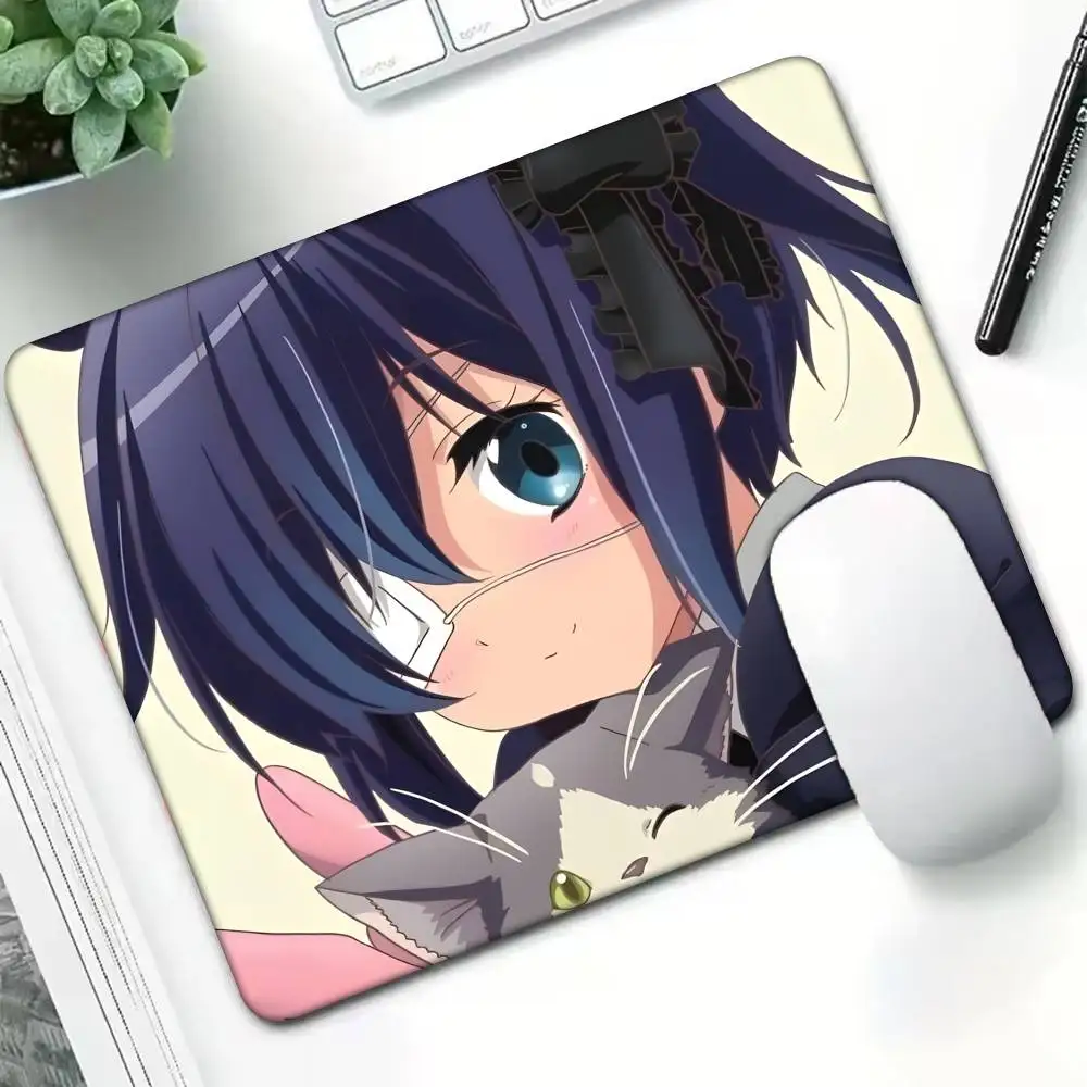 Anime Love, Chunibyo Other Delusions Small LockEdge Mouse Pad For Gamers Computer Desk Pad Rectangular Anti-slip Rubber