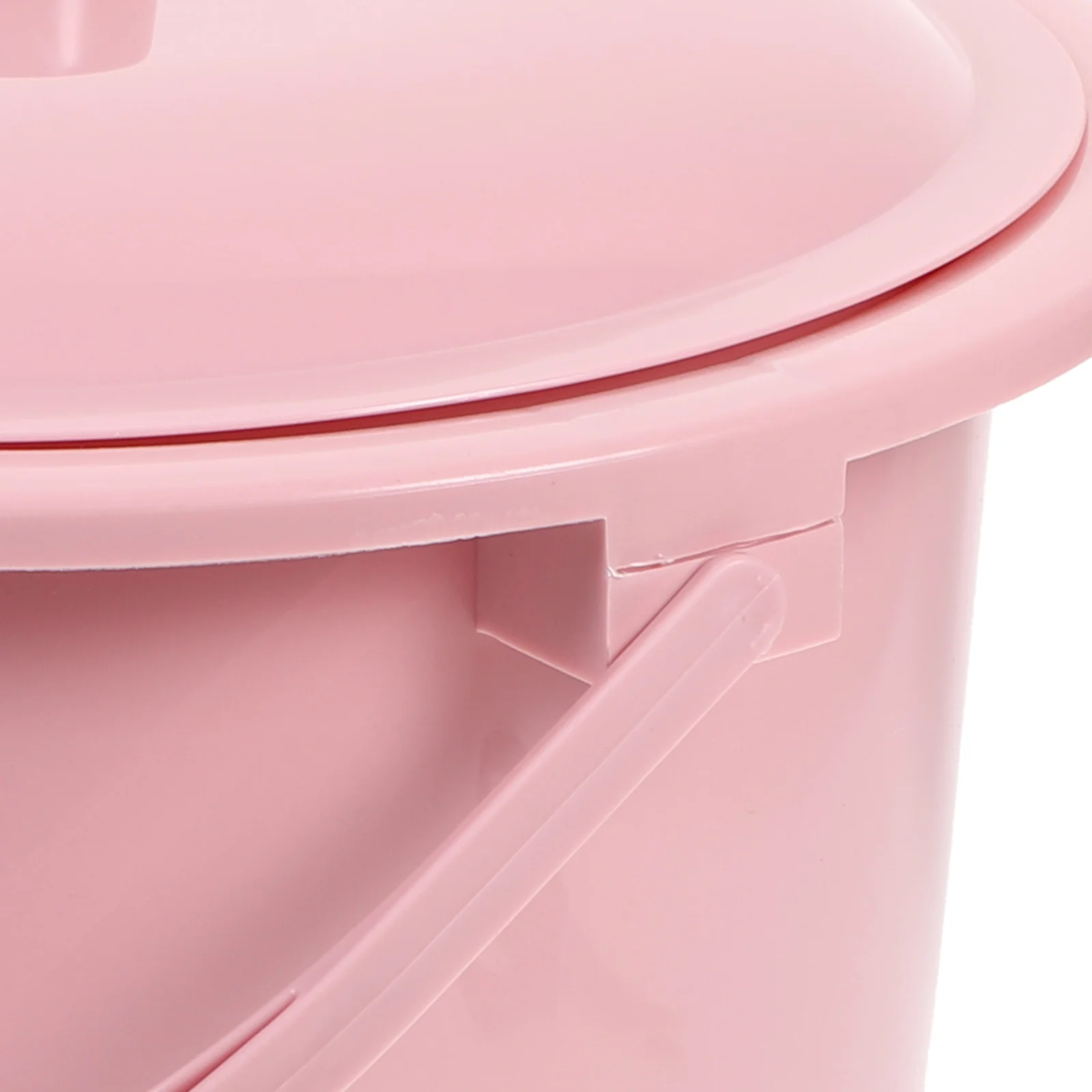

1Pcs Thickened Urine Bucket Chamber Pot for Home Use Portable Potty High-Quality PP Plastic Elder Child Adult Night Use