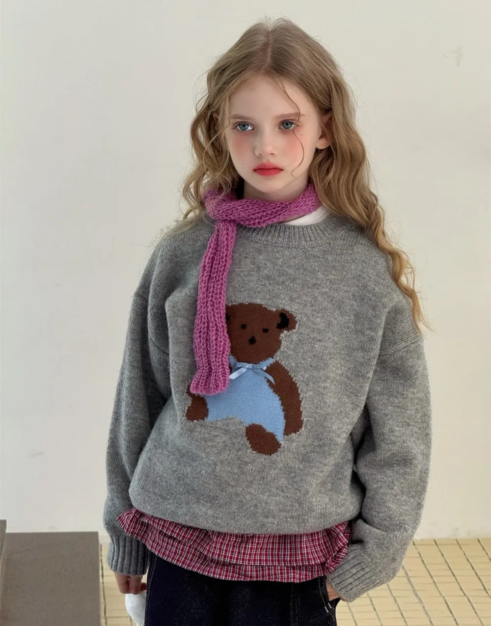 سترة رمادية للأولاد والبنات منقوشة برسوم كرتونية سترة صوف عصرية دافئة ومريحة