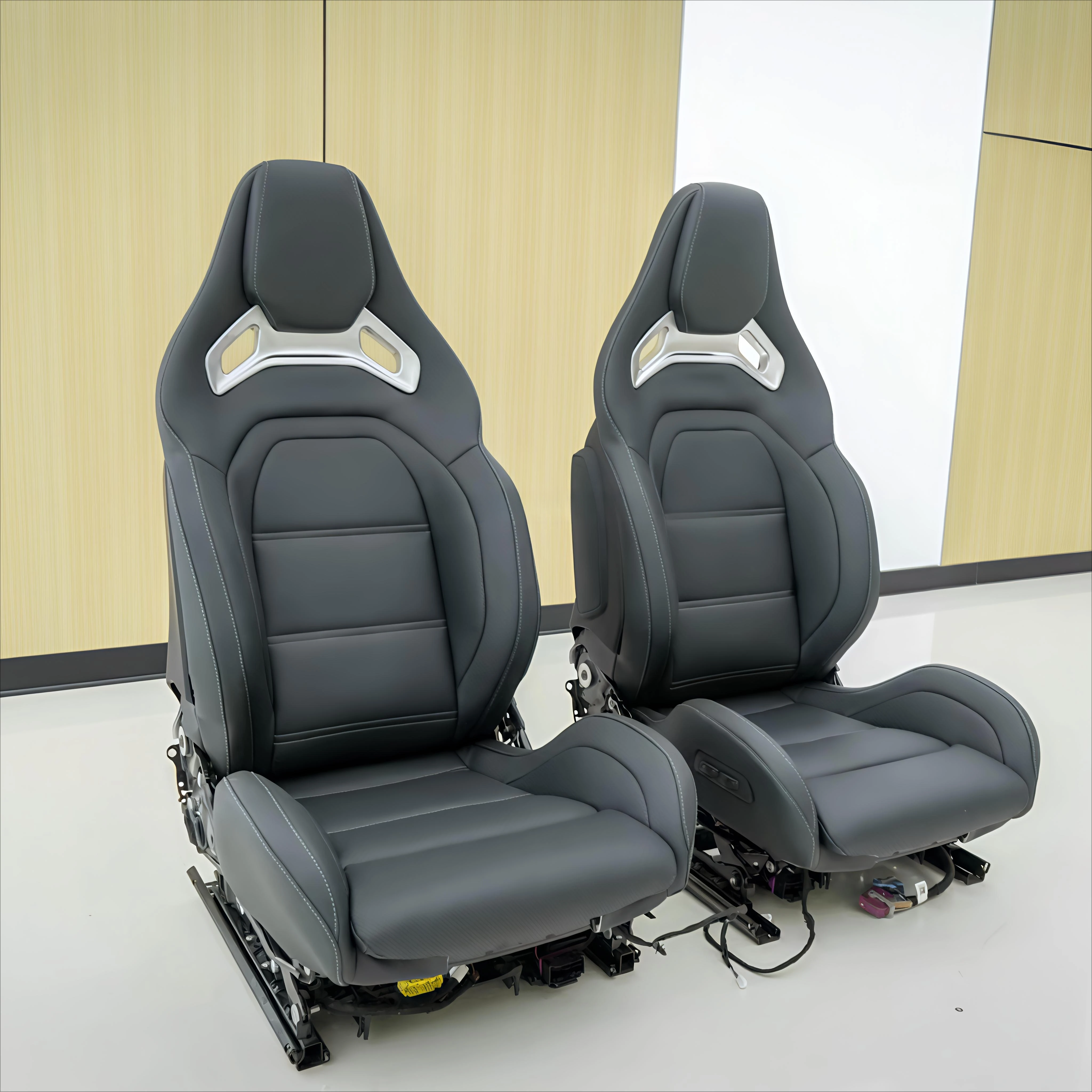 DOS For Mercedes Benz A45 CLA45 GLA45 Track Seats SLK AMG GT C63 E63 W176 W117 W156 AMG Seats
