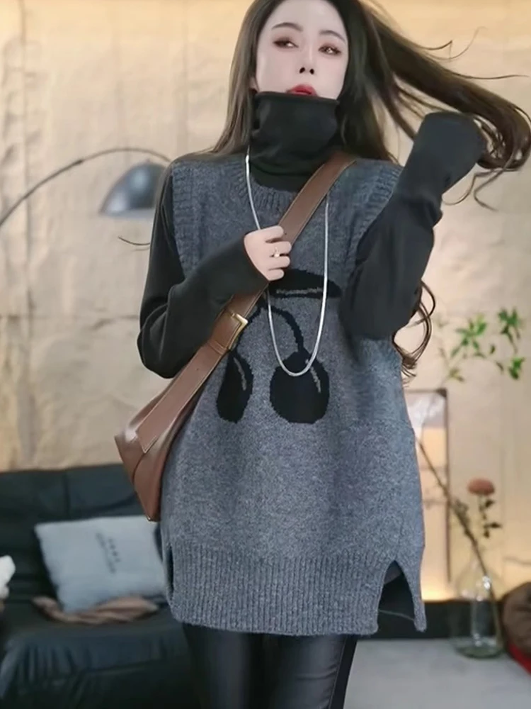 

Laid-ba Sle Cherry Embroidery Design Knitted Vest Faionable Age-defng Layering Side Split Korean Version Long Sve ...