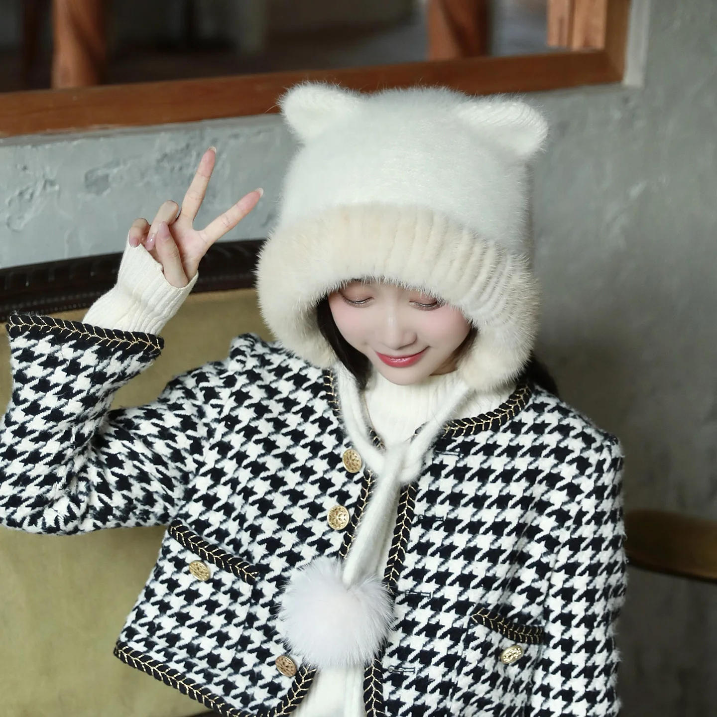 

Autumn Winter New Style Plush Bear Ear Hat Fox Fur Ball Tassel Mink Fur Brim BigHead Size Women's Warm Ear Protection Cute Hat