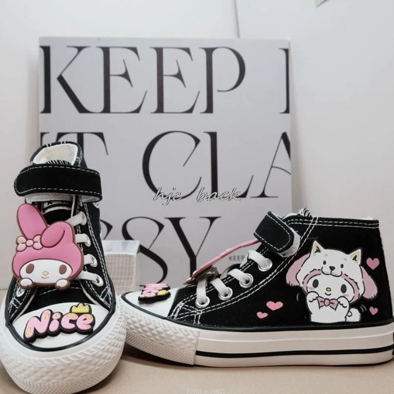 Moda dziewczęca wysokie góry piękne Kuromi Melody dziecięce tenisówki Casual Cartoon sportowe wygodne buty dziecięce drukuj chłopięce buty do tenisa