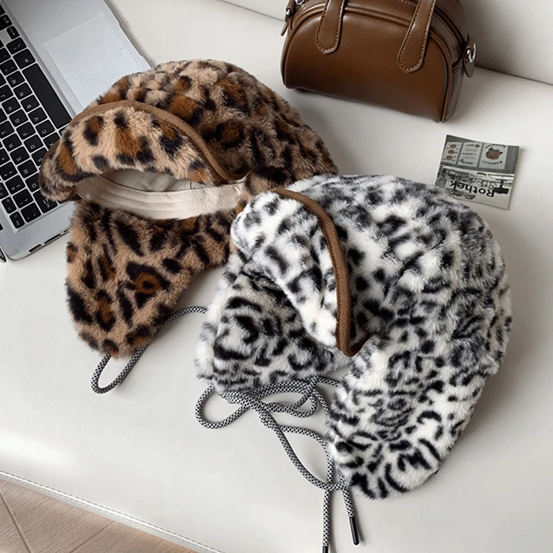 Leopard Print Faux Fur Trapper Hat Women Winter Fluffy Ear Flap Hat Windproof Warm Trooper Hat with Tie