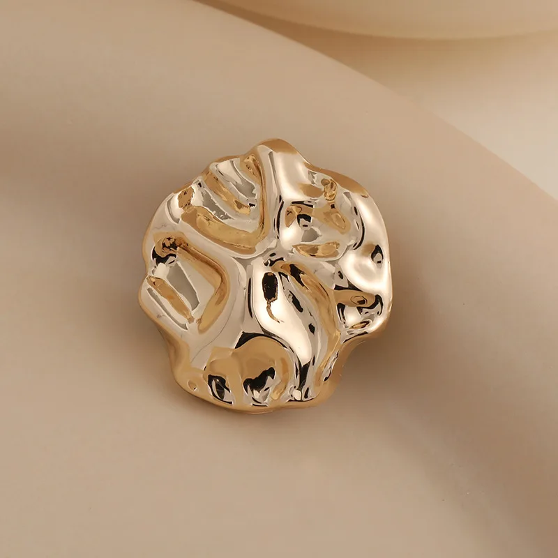 5PCS Gold Metal Buttons Irregular Shape 15mm 215mm Fashion Shank Buttons for Women Clothing Elegant Garment Accessories