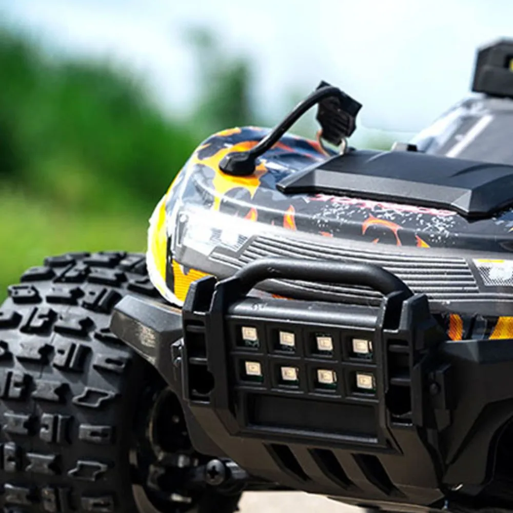 

1/18 2.4G RC High Speed Off Road Vehicle 28km/h 4WD Remote Control Car C8810 Brushed Motor ESC LED Lights RTR Battery for Adults