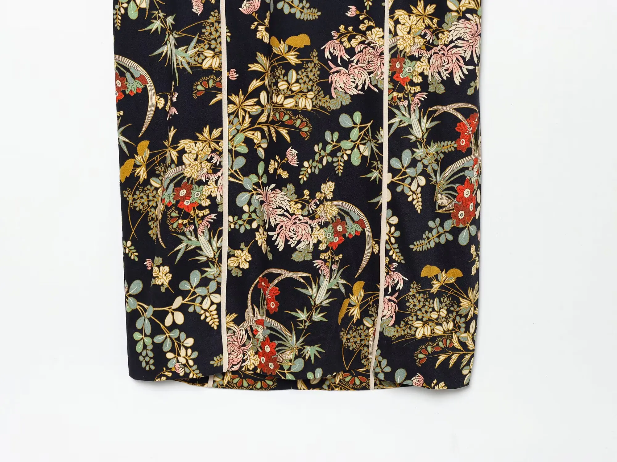 BSAY 2026 Herbst Damenkleid mit Neckholder-Ausschnitt, Kontrastfarben und gerollten Kanten, ärmellos, schmal geschnitten, mittellanger Rock – Detail 8