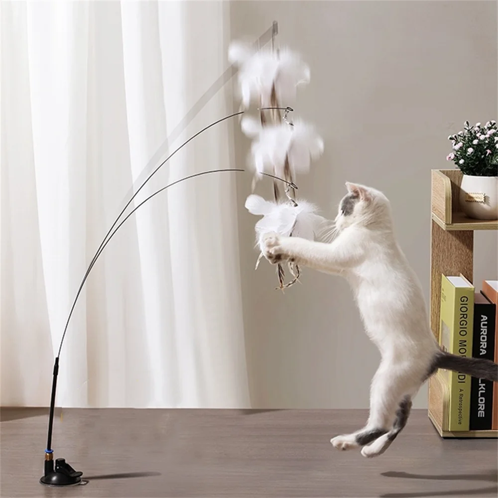 Pet Cat Toy Cat Wand Fluffy Feather con Bell Sucker Cat Stick Toy giocattoli interattivi per gatti Kitten Hunting Exercise Pet Product