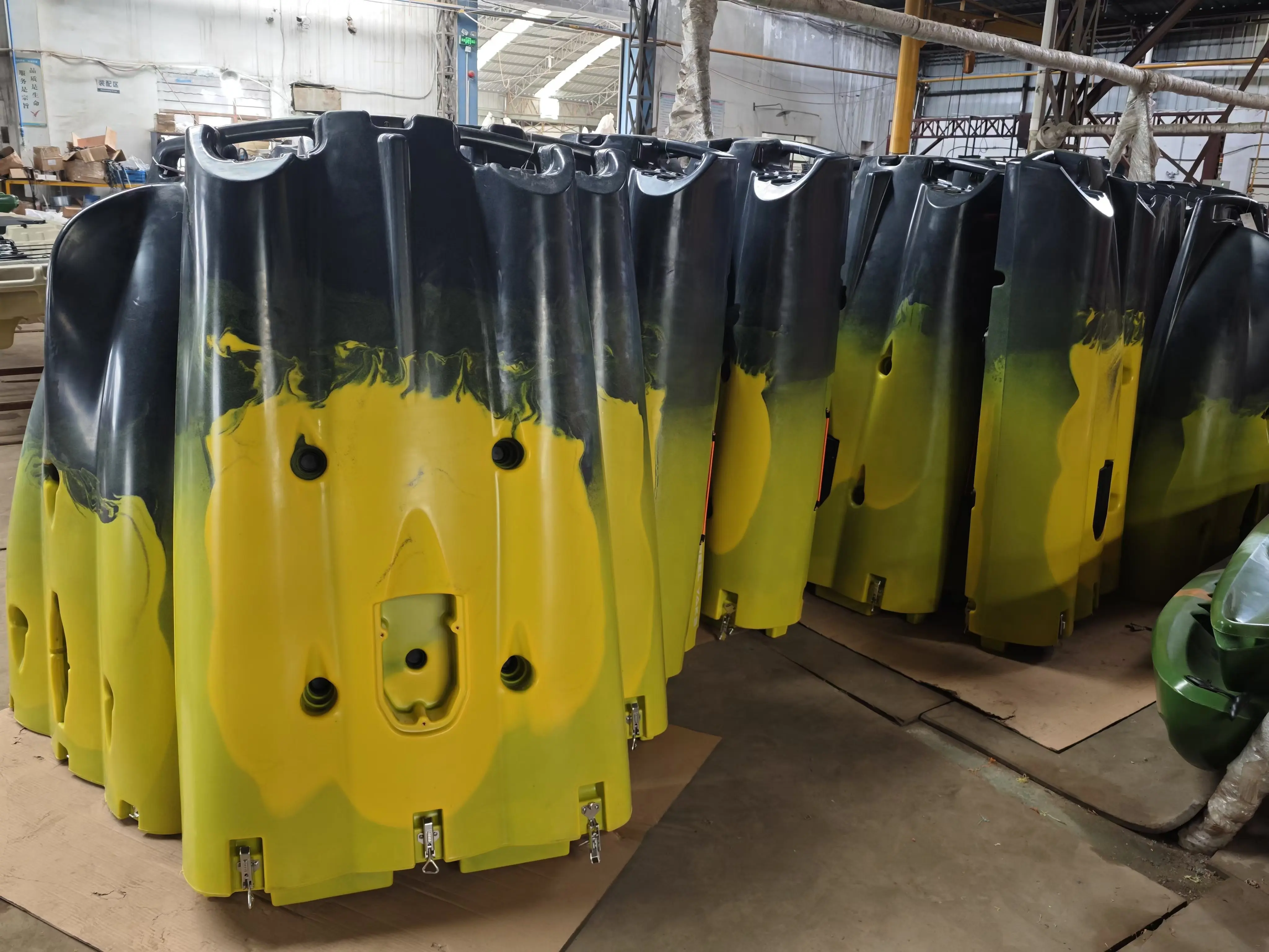 Image 6: Kayak de pêche modulaire en plastique dur à double pédale pour 2 personnes de 14 pieds avec système d'entraînement à pédale pour une utilisation dans les eaux marines