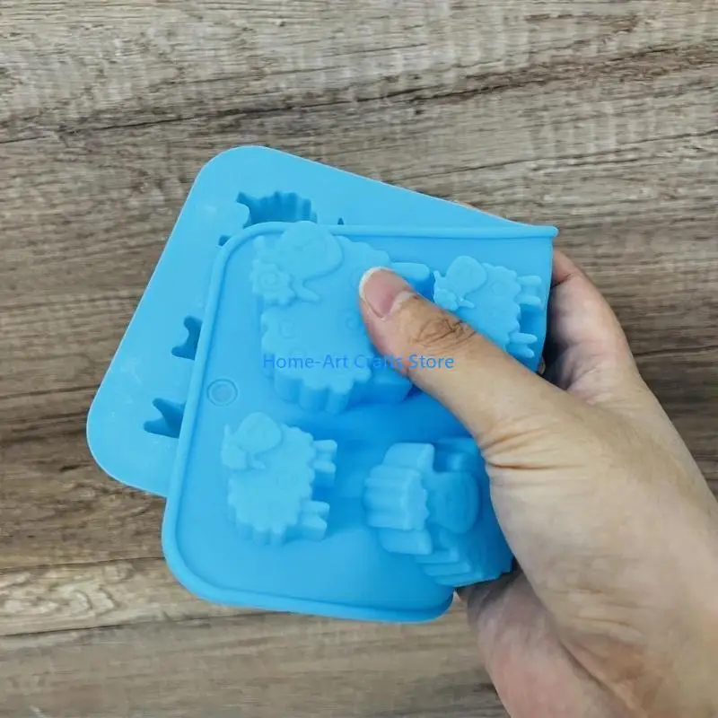 Y3NA Flexible Silicone Moulds 8 Cavity Sheep Animals Chocolate Pastries Ice Molds for Home Decors and Holiday Gift