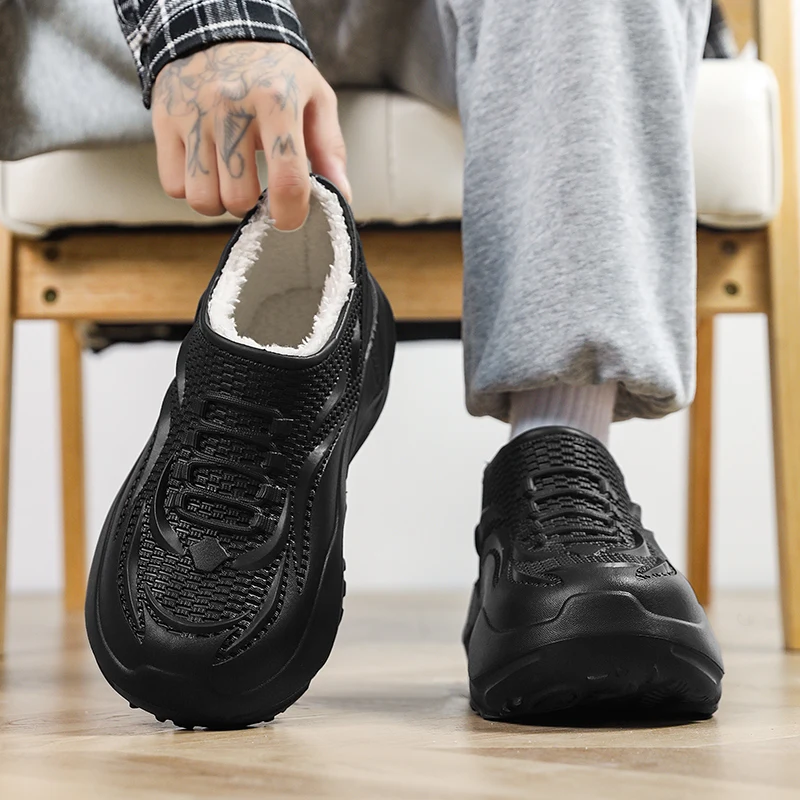أحذية رجالية شتوية قطيفة تحافظ على الدفء أحذية مقاومة للماء إيفا نعل سميك خفيف بمقدمة مستديرة سهلة الارتداء عند الكاحل أحذية رياضية للمشي باللون الأسود
