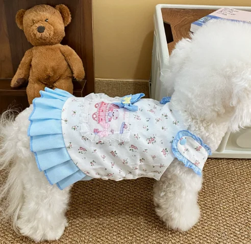 Cute Thin Spring Dog Clothes with Flying Sleeves New Pet Dog Floral Bow Yorkshire Skirt Princess Cat Puppy Clothes