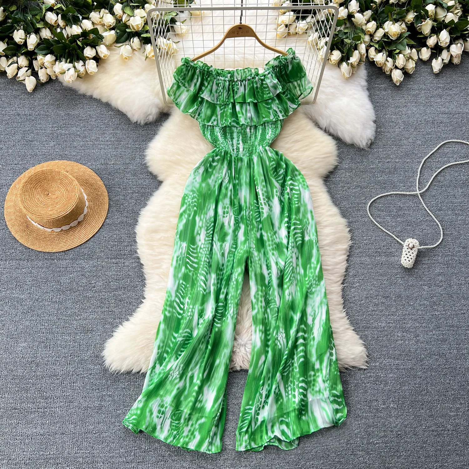 2024 Summer Vacation Jumpsuit Off Shoulder Wide Leg Pants Lotus Leaf Edge Waist Fashion Printed jumpsuit