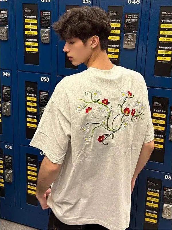 

Мужская футболка American Sle с цветочной вышивкой, летняя, в стиле High Street, с маленьким воротником, плотная, с коротким рукавом, Clean Fit
