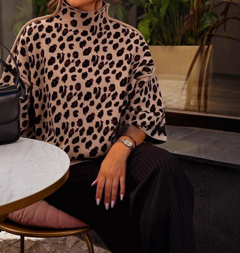 

2025 Autumn/Winter New Popular Knitted Sweater Loose Leopard Print Women's Sweater
