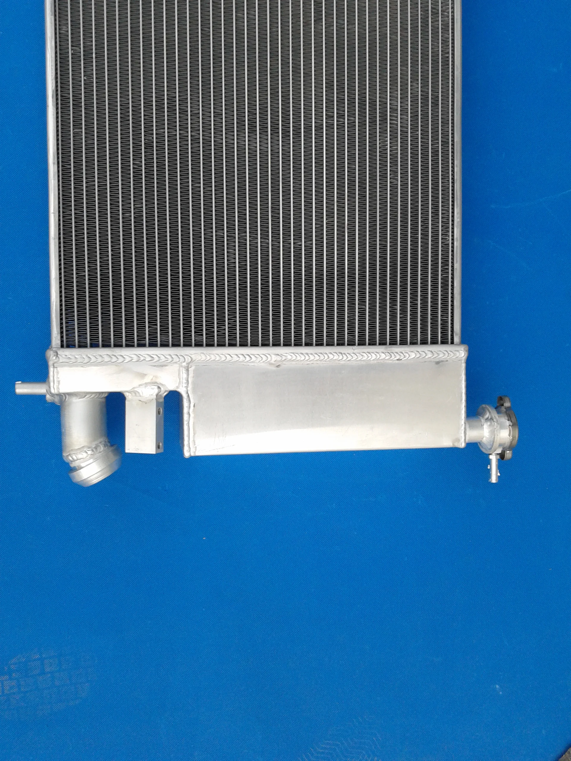 2 Row Aluminum Radiator For 1992-2005 Peugeot 306 GTI/Citroen XSARA/ZX 1993 1994 1995 1996 1997 1998 1999 2000 2001 2002 2003