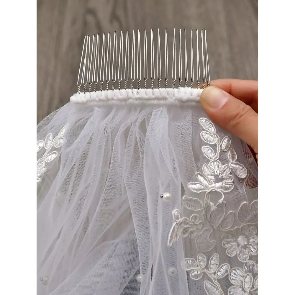 

Long Lace Trimmed Bridal Veil With Pearl Decor, Elegant And Sophisticated, Suitable For Wedding Dress